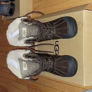 Mens uggs size 11